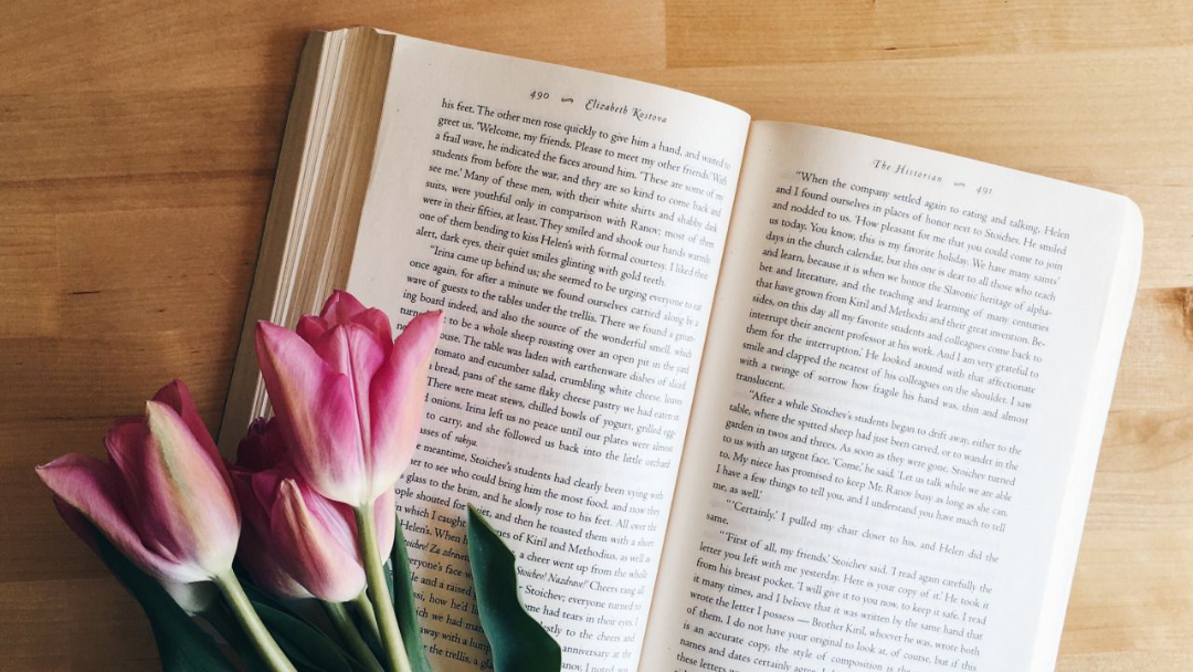 5 Beautiful Mother's Day Poems That Celebrate Your Special Relationship